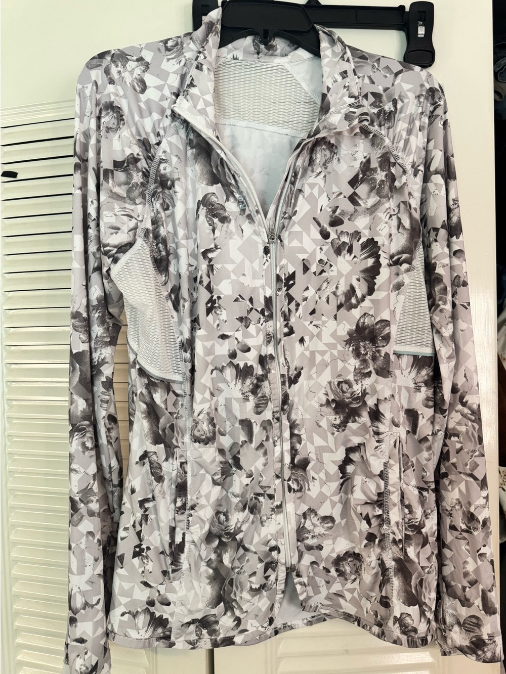 Reebok Women's Gray Floral Zip-Up Jacket